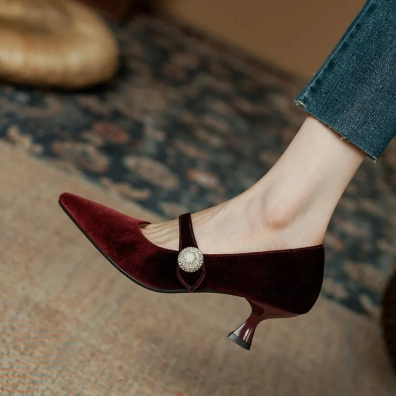 Şarap Kırmızısı Sivri Burun Ma - Women Shoes With Heels incelemesi ve fiyatı