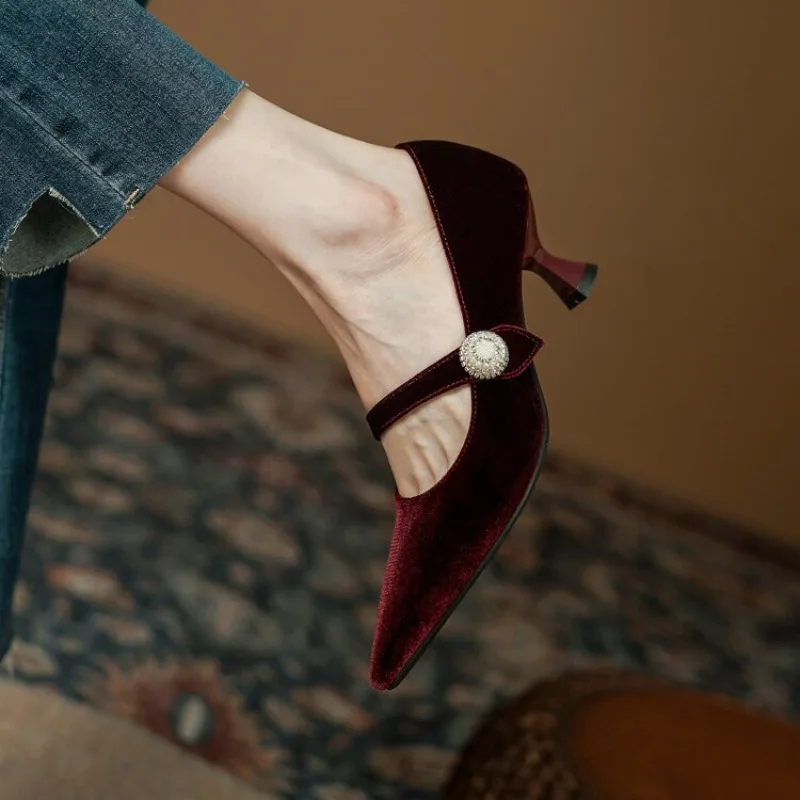 Şarap Kırmızısı Sivri Burun Ma - Women Shoes With Heels incelemesi ve fiyatı