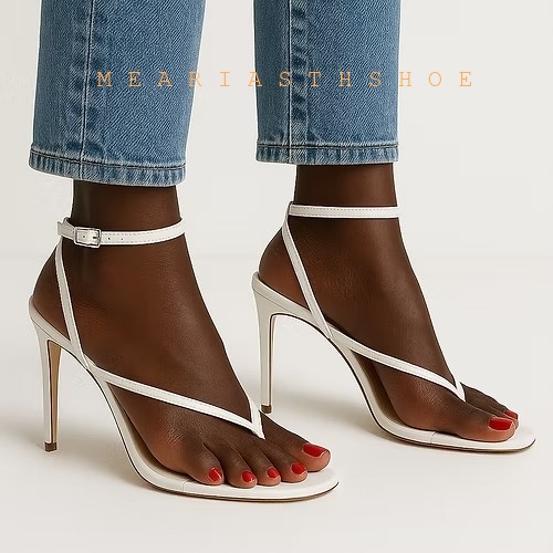 Bej Siyah Çapraz Askılı Parmak - Gladiator Sandal Women incelemesi ve fiyatı