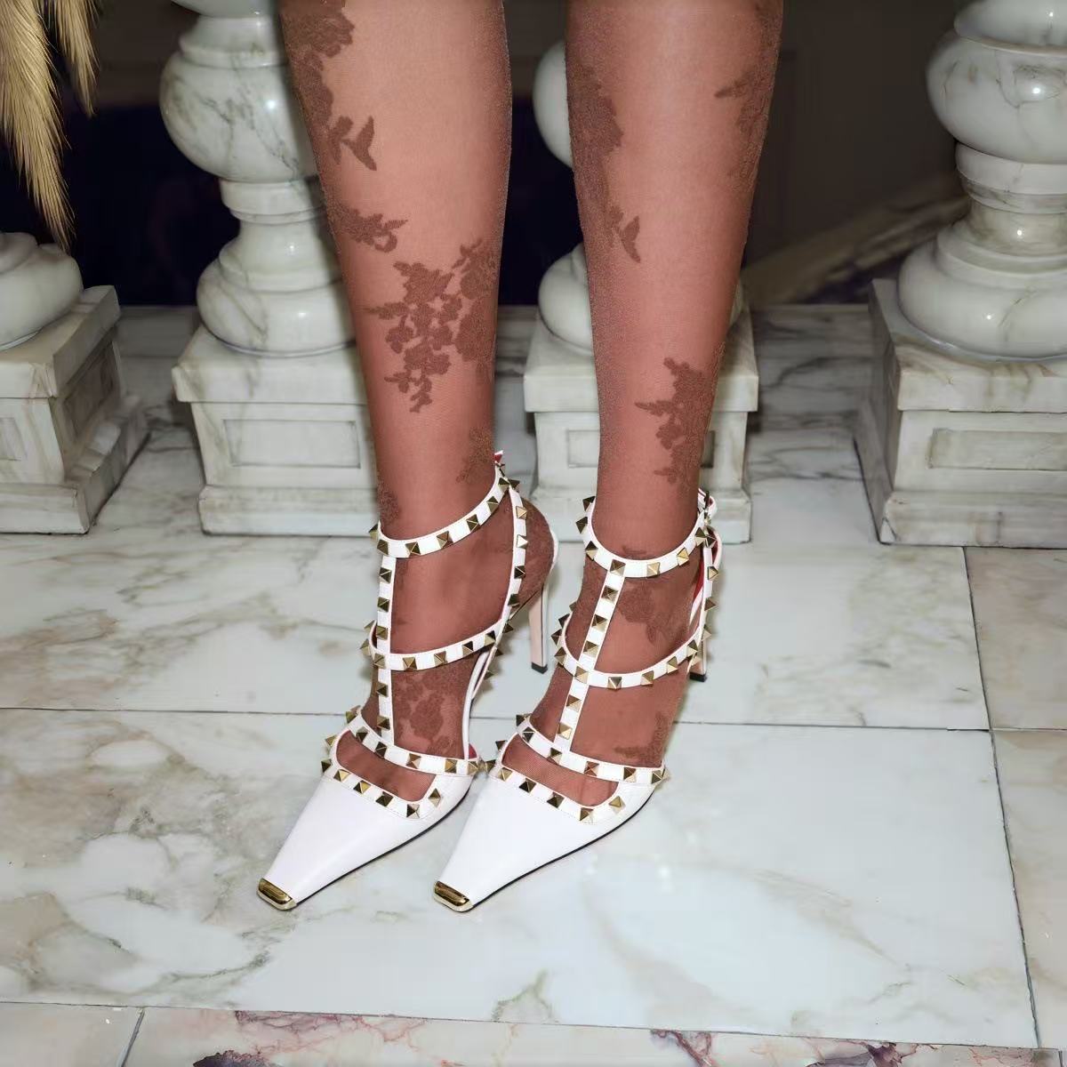 Kadın Perçinli Sivri Burunlu Y - Gladiator Sandal Women incelemesi ve fiyatı
