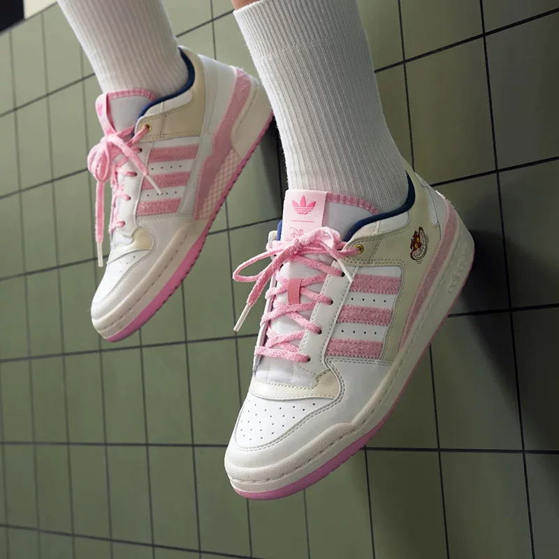 Adidas Clover x Disney işbirli - Women Shoes Hong Kong incelemesi ve fiyatı